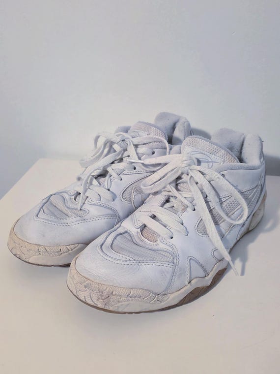 Vintage 90s NIKE Sneakers - Etsy