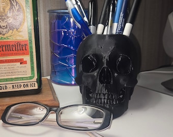 Skull pencil holder/ Planter