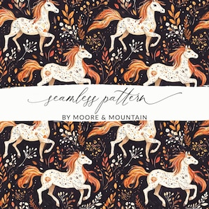 Puede incluir: Patrón sin costuras con caballos blancos con crines y colas naranjas, adornados con diseños de sol. Los caballos se destacan sobre un fondo oscuro con follaje otoñal. También se ve el texto "seamless pattern" y "BY MOORE & MOUNTAIN".