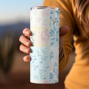 Floral Tumbler, Insulated Travel Mug, Cute Coffee Cup, Spring Flower Print, Leak Proof, Hot Cold Beverages, Eco Friendly Gift Idea