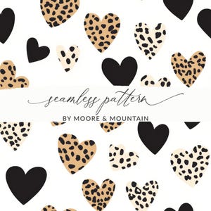 Peut inclure: Un motif sans couture composé de cœurs à imprimé léopard noir et brun sur fond blanc. Le motif est intitulé "seamless pattern" et "by Moore & Mountain".