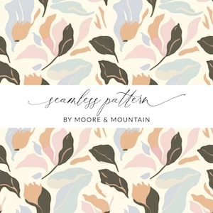 Puede incluir: Un patrón sin costuras con formas florales abstractas en tonos rosa, azul y marrón sobre un fondo crema. El texto "seamless pattern" y "BY MOORE & MOUNTAIN" se muestra en una pancarta blanca.