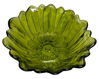 Vintage Indiana Glass Textured Green Glass Sunflower Serving/Candy Bowl 7&quot;D