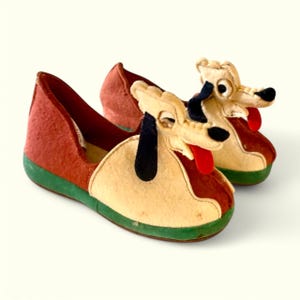 Vintage Walt Disney Pluto Felt Baby Shoes