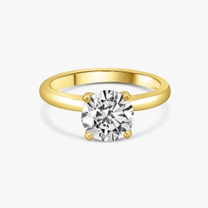 Lab-Grown Diamond Solitaire Round Brilliant Engagement Ring