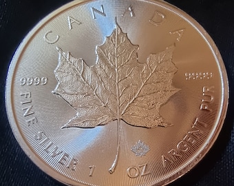 Pièce d'investissement feuille d'érable canadienne en argent fin, 2023. Argent fin : 999