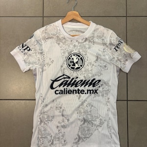 Club America White Player Version Jersey with Patches - High-Quality Design