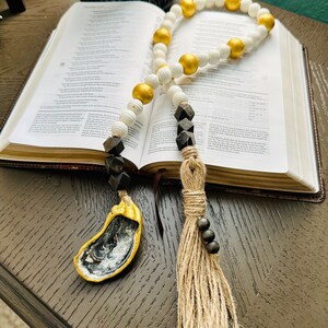 Open Ended Blessing Beads with Oyster Shell and Tassel, Gratitude Beads, Prayer Beads, Welcome Beads, Coastal Beach Decor, Oyster Decor