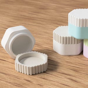 Refillable 10ml Cosmetic Container: 3D Printed Creme Jar