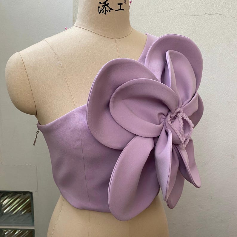 Women's Lavender Sleeveless Crop Top with 3D Floral Ruffled Detail