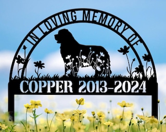 Personalized Newfoundland Dog Memorial Stake, Pet Grave Marker with Stake, Remembrance Sign, Pet Loss Sympathy Gift, Outdoor Decor