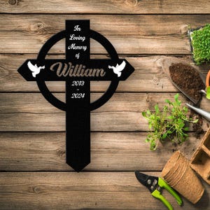 Personalized Metal Cross Memorial Stake, Memorial Garden Decor , Custom Grave Marker, Remembrance Stake, Memory Cross Sign Gift