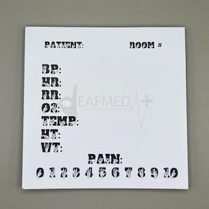 Può includere: Grafico medico bianco con testo nero. Il grafico include campi per informazioni sul paziente, segni vitali (BP, HR, RR, O2, TEMP, HT, WT) e una scala del dolore da 0 a 10 con segni manuali. Il logo EAFMED+ è visibile.