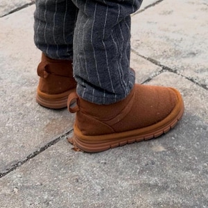 Cozy Toddler Faux Fur Suede Boots with Anti-Slip Sole Boy Girl Warm Winter Boots