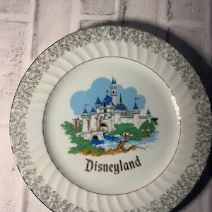 Vintage Disneyland Plate