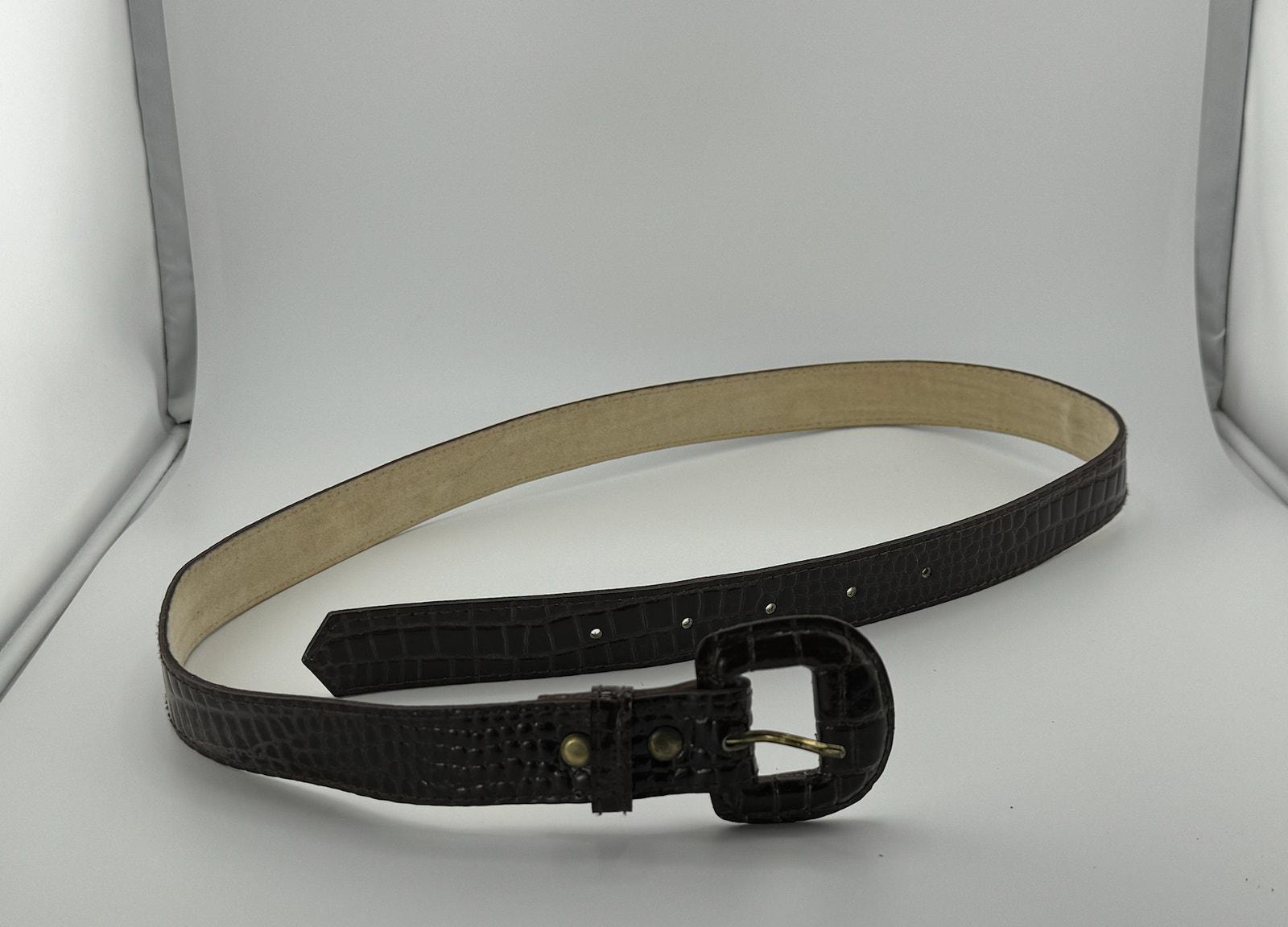 EUC VTG 80s Navy Patent Crocodile Embossed Leather Belt with oversized buckle PS Patent Leather Blue Belts for Women for sale | eBay main image 3