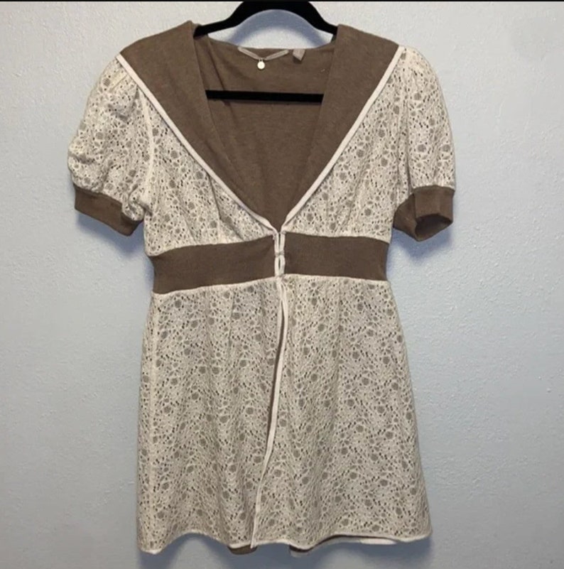 Retro VTG Rare Twee Reversible Anthropologie Knitted & Knotted Short Sleeved Ivory Brown Lace Cardigan Hoodie image 3