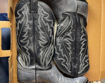 RARE Vintage Tecovas Justin Cowboy Boots Gray Lizard Skin  display picture 1