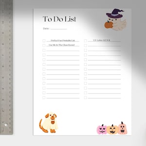 Halloween Theme To-Do List Cute Fun Minimalist