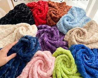 Tela Minky rosa cortada a medida: 58" de ancho, ultra suave y acogedora, textura floral de piel sintética para mantas de bebé, peluches y manualidades.