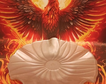 Gran centro de mesa con forma de concha en fina porcelana, vintage, en perfecto estado.