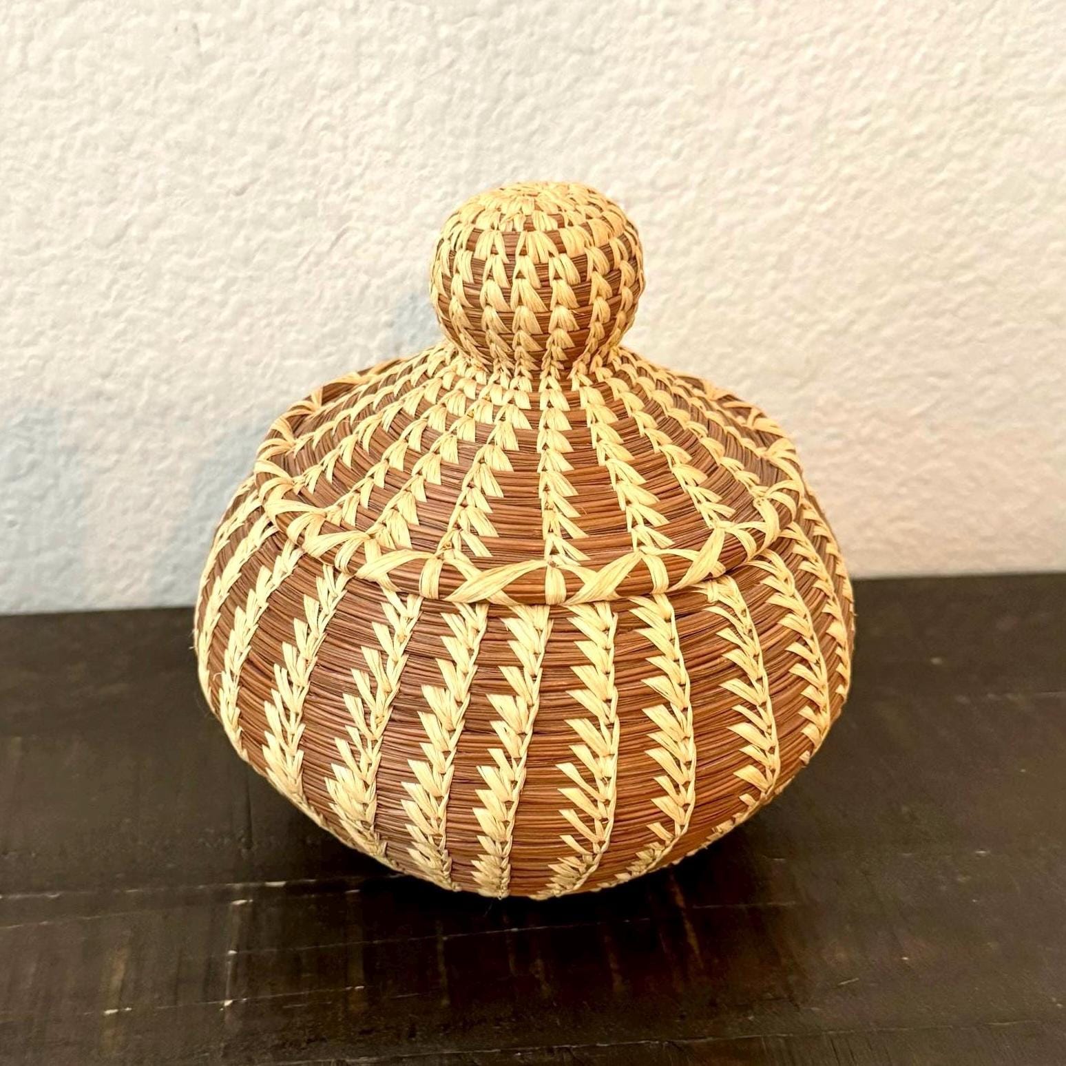 Vintage Native American Baskets - Etsy