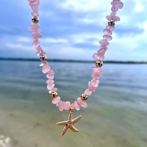 White Beaded Starfish Necklace – Ocean-inspired Choker With  display picture 1