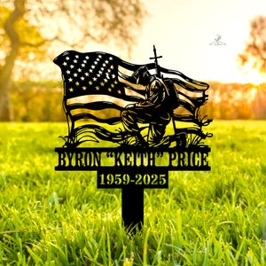 Personalized Military Memorial Yard Stake, Custom Veteran Memorial Garden Sign , &quot;In Loving Memory Of&quot; Soldier Metal Art , Fathers Day Gift