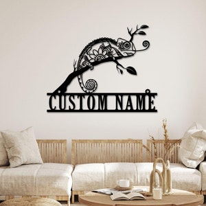 Personalized Chameleon Name Sign Home Decor Custom Chameleon Metal Wall Art LED Light Boy Girl Nursery Decoration Housewarming Birthday Gift