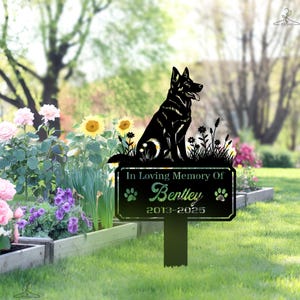 Personalized Dog Memorial Yard Stake, Custom Pet Memorial Garden Sign,Sympathy Gift,In &quot;Loving Memory Of&quot; Dog Metal Art,Dog Loss Metal Stake