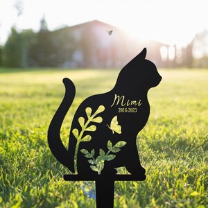 Personalized Cat Memorial Stake, Metal Stake, Cat Loss, Sympathy Sign, Pet Grave Markers, Remembrance Stake, Garden Decor, Flower Cat