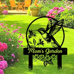 Personalized Hummingbird Sign, Custom Garden Sign, Outdoor Yard Decor, Gift for Mom,Garden Stake,Hummingbird Art,Gardener Gift,Flower Garden