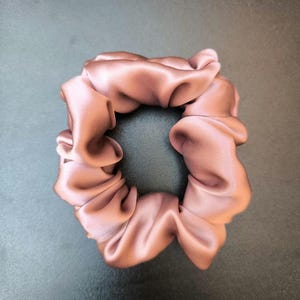 Silk Scrunchie Size M