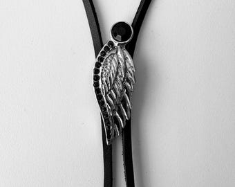 Flügel Bolo Krawatte, schicke Bolo Krawatte, Western Bolo Krawatte, Gothic Halskette, Party Bolo Krawatte, Hochzeit für Männer Frauen Groomsmen Bräutigam