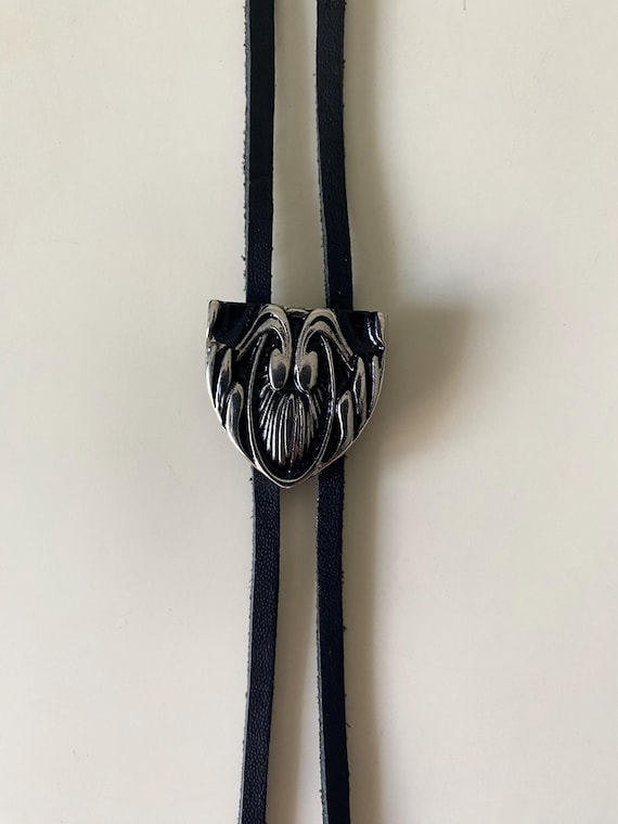 Western Bolo Tie, Gothic Bolo Tie, Minimal Bolo Tie For Men, Festival Bolo Tie, Western Necklace, Party Bolo Tie, Gift For Women Men