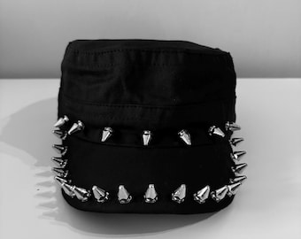 Punk Nieten Castro Hut, Metall Spiked Cap, Gothic Rock Style Accessoire