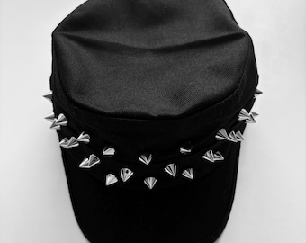 Punk-Castro-Hut, Nietenkappe aus Kunststoff, Gothic-Castro-Hut, Hut im Rock-Stil, Castro-Hut, Schwarzer Nietenhut, Kappe mit Stacheln