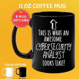 あなただけのためにカスタマイズされたサイバーセキュリティ アナリスト マグで、安全を保ちながらスタイリッシュにお酒を飲みましょう。