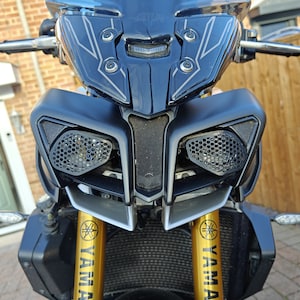 Osłona reflektora HEX HLS - Yamaha MT-10 Gen 1 (2016-2021)