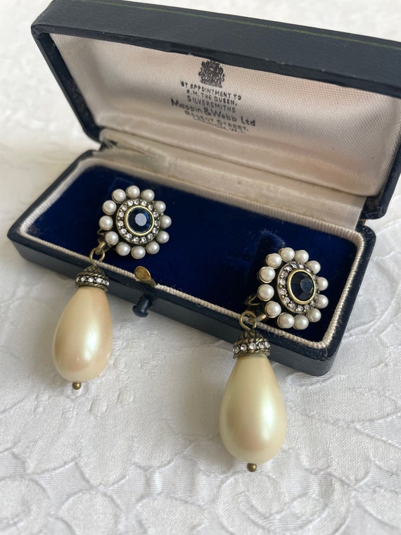 Vintage Carolee Lux Pearl Drop Earrings - image 3