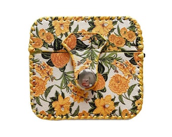 AirPods-Hülle aus Leder | Button Lock Design | Passend für alle Modelle