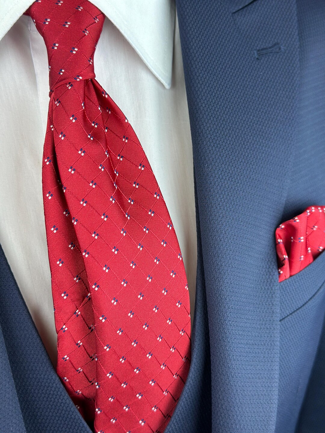 Set cravatta sottile in misto seta e fazzoletto da taschino