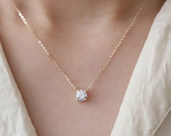 Solitaire Diamond Necklace - Round Diamond Pendant - Gift for Her - 14kt Gold Necklace - Dainty Jewelry - Christmas Gift