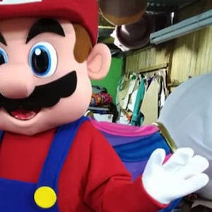Mario Red Plumber Maskotka Kostium dla Dorosłych – Super Party Character Suit na Imprezy i Urodziny