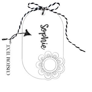 Étiquettes personnalisées avec découpe de fleurs | Etiquettes pour cadeaux | Etiquettes pour papier cartonné blanches 300 g/m² | Etiquettes cadeaux pour mariages, anniversaires et événements
