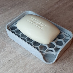 3D Printed Soap Holder - Stylish & Durable Bathroom Essential, Perfect for Keeping Soap Dry, Great Gift Idea
