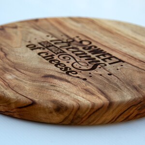 Round Wood Cheese Board, Timber Serving Board Kitchenware Serving tray Home Decor Camping Food board Charcuterie