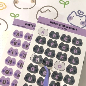 Hoja de calcomanías con letras del alfabeto de gatos ABC / Hojas de calcomanías de vinilo mate para llevar un diario / Calcomanías divertidas y lindas para diario, cuaderno, planificador