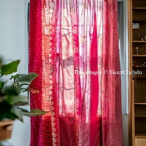 SPEDIZIONE GRATUITA Tende in tessuto Sari di seta vintage indiano Tenda decorativa Boho Hippie fatta a mano, Tenda patchwork per la decorazione della camera, Decorazione per finestra Rosa