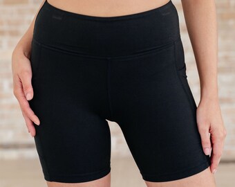 Getting Active Biker Shorts in Black